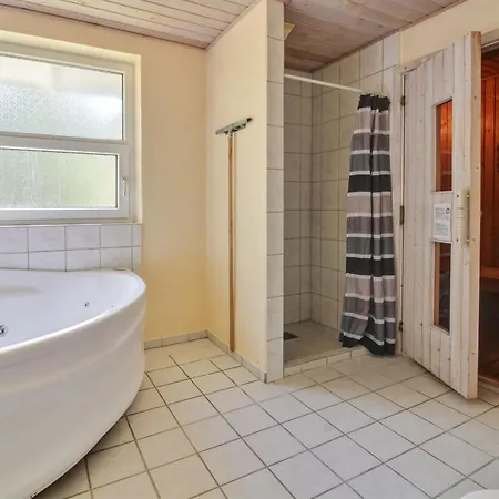 Alina - 1km From The Sea By Interhome *